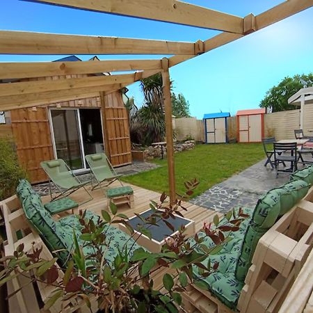 Dans Une Maison Familiale Avec Jardin A 800M De La Plage Bréville-sur-Mer Exteriér fotografie