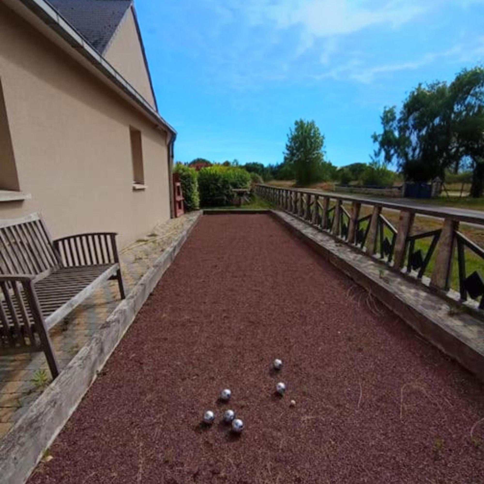 Dans Une Maison Familiale Avec Jardin A 800M De La Plage Bréville-sur-Mer Exteriér fotografie